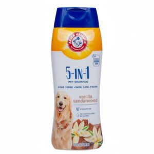 שמפו וניל ועץ אלגום - 590 מ"ל Arm & Hammer