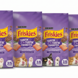 רביעיית פריסקיז Friskies Surfin' & Turfin' Favorites מעדני החתול מזון יבש לחתולים – סה"כ 5.6 ק"ג